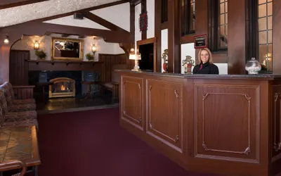 Photo 2 - Red Coach Inn
