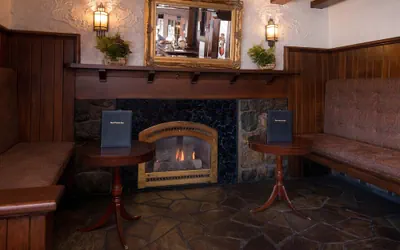 Photo 3 - Red Coach Inn