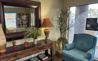 Photo 3 - Claridge Inn