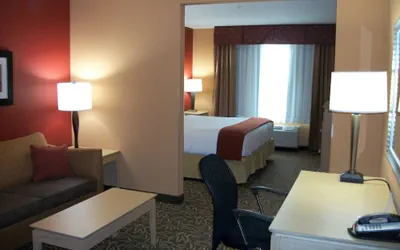 Photo 5 - Holiday Inn Express Cortland by IHG