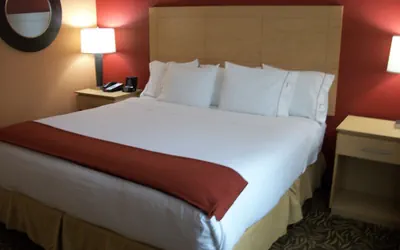 Photo 4 - Holiday Inn Express Cortland by IHG