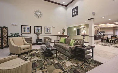 Photo 3 - La Quinta Inn & Suites by Wyndham Lancaster
