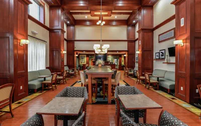 Photo 3 - Hampton Inn & Suites Detroit/Chesterfield Township