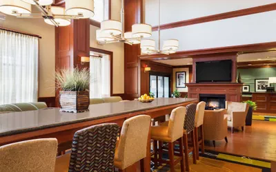 Photo 5 - Hampton Inn & Suites Detroit/Chesterfield Township