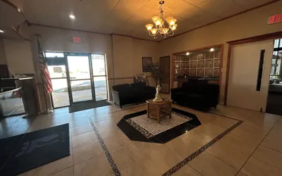 Photo 4 - Knights Inn & Suites Emporia