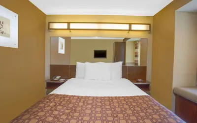 Photo 3 - Microtel Inn & Suites by Wyndham Harrisonburg