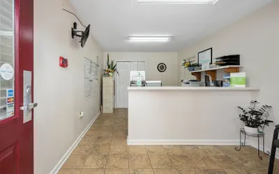 Photo 2 - Affordable Suites Hickory/Conover