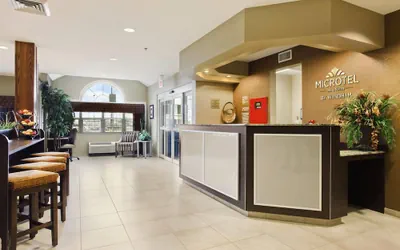 Photo 4 - Microtel Inn & Suites by Wyndham Williston