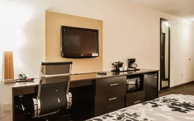 Photo 5 - Sleep Inn & Suites Fort Campbell
