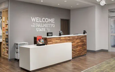 Photo 5 - Hampton Inn & Suites Lexington Columbia