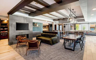 Photo 5 - SpringHill Suites by Marriott Truckee Lake Tahoe