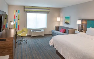 Photo 4 - Hampton Inn Columbus NE
