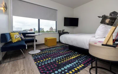 Photo 5 - Aloft by Marriott St Louis Central West End