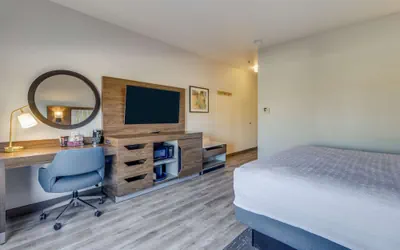 Photo 4 - Hampton Inn & Suites Gainesville