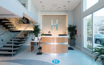 Photo 3 - H2O Hermosa Beach Hotel