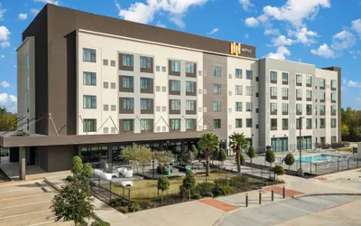 Photo 2 - EVEN Hotel Shenandoah - The Woodlands by IHG