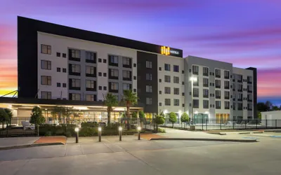 EVEN Hotel Shenandoah - The Woodlands by IHG
