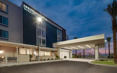 Photo 2 - SpringHill Suites by Marriott Phoenix Goodyear