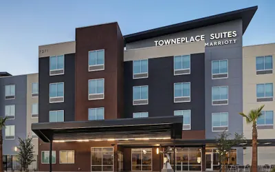 Photo 2 - TownePlace Suites by Marriott Phoenix Glendale Sports & Entertainment District