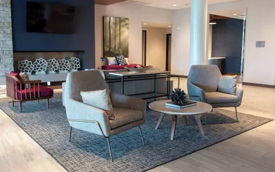 Photo 2 - Fairfield Inn & Suites by Marriott Davenport Quad Cities