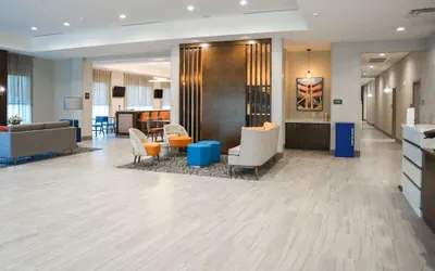Photo 2 - Comfort Suites Gainesville near University