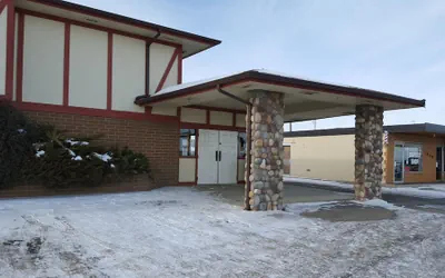 Guest Lodge