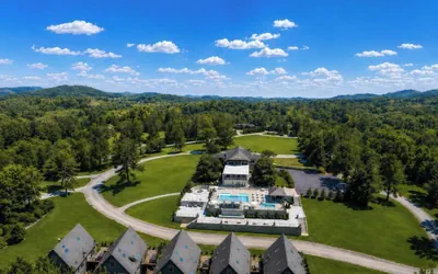 Photo 2 - SKYLARANNA Resort & Spa