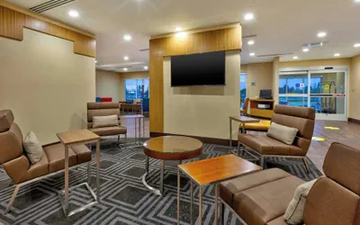 Photo 3 - TownePlace Suites by Marriott Grand Rapids Airport Southeast