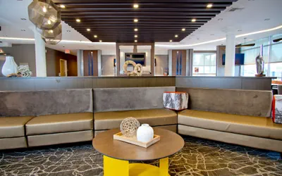 Photo 5 - SpringHill Suites by Marriott West Sacramento