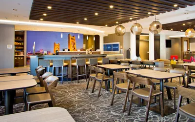 Photo 2 - SpringHill Suites by Marriott West Sacramento