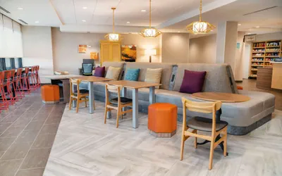 Photo 3 - Home2 Suites by Hilton Corona