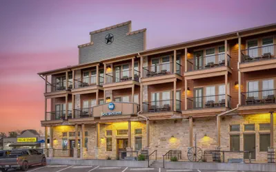 Best Western Bandera Suites & Saloon