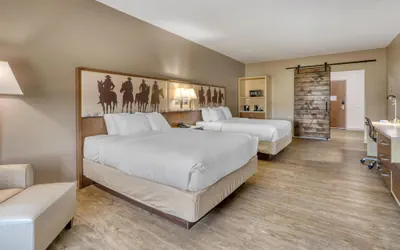 Photo 2 - Best Western Bandera Suites & Saloon