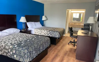 Photo 5 - Super 8 by Wyndham Portsmouth - Norfolk