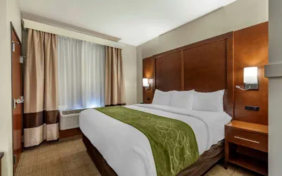 Photo 5 - Comfort Suites Grand Island South