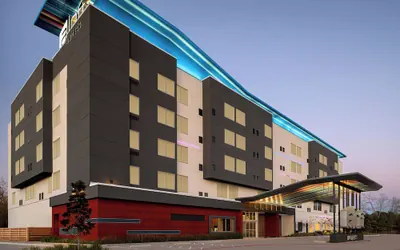 Photo 2 - Aloft by Marriott Shenandoah Woodlands Area