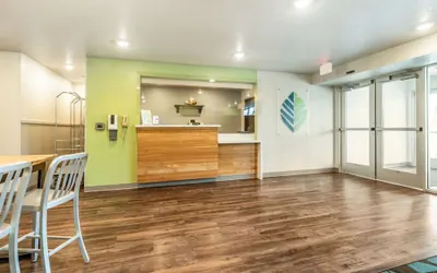 Photo 4 - WoodSpring Suites Sanford North I-4 Orlando Area