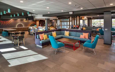 Photo 3 - Tru By Hilton Phoenix Glendale Westgate, AZ