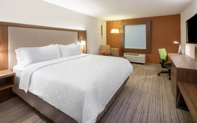 Photo 3 - Holiday Inn Express & Suites Dayton East - Beavercreek by IHG