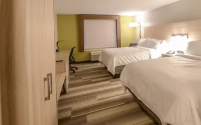 Photo 4 - Holiday Inn Express & Suites Dayton East - Beavercreek by IHG