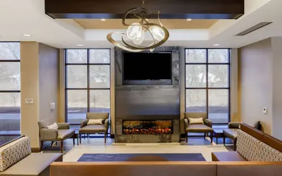 Photo 4 - SpringHill Suites by Marriott Topeka Southwest