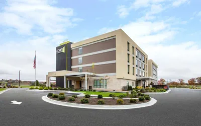 Photo 2 - Home2 Suites by Hilton Lewisburg