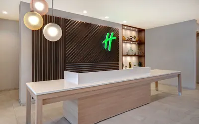 Photo 3 - Holiday Inn Erie by IHG