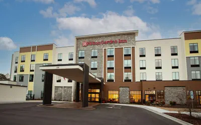 Photo 2 - Hilton Garden Inn Southern Pines Pinehurst, NC