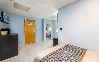 Photo 4 - Hammock Inn & Suites - Jersey Shore