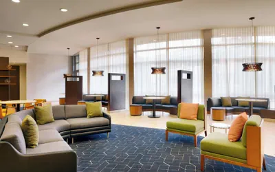 Photo 5 - Courtyard by Marriott Lincoln Downtown