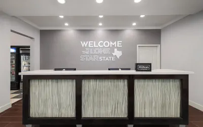 Photo 3 - Hampton Inn Pleasanton
