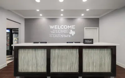 Photo 3 - Hampton Inn Pleasanton