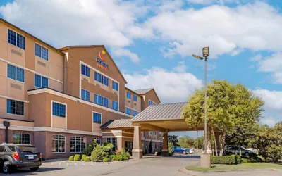 Comfort Suites Waco North - Near University Area