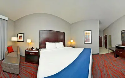 Photo 4 - Holiday Inn Express & Suites Utica by IHG